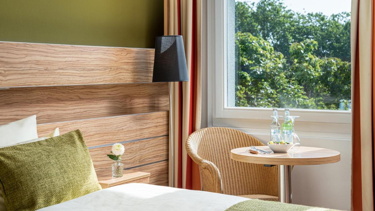 Parkhotel Landau Ландау  Экстерьер фото