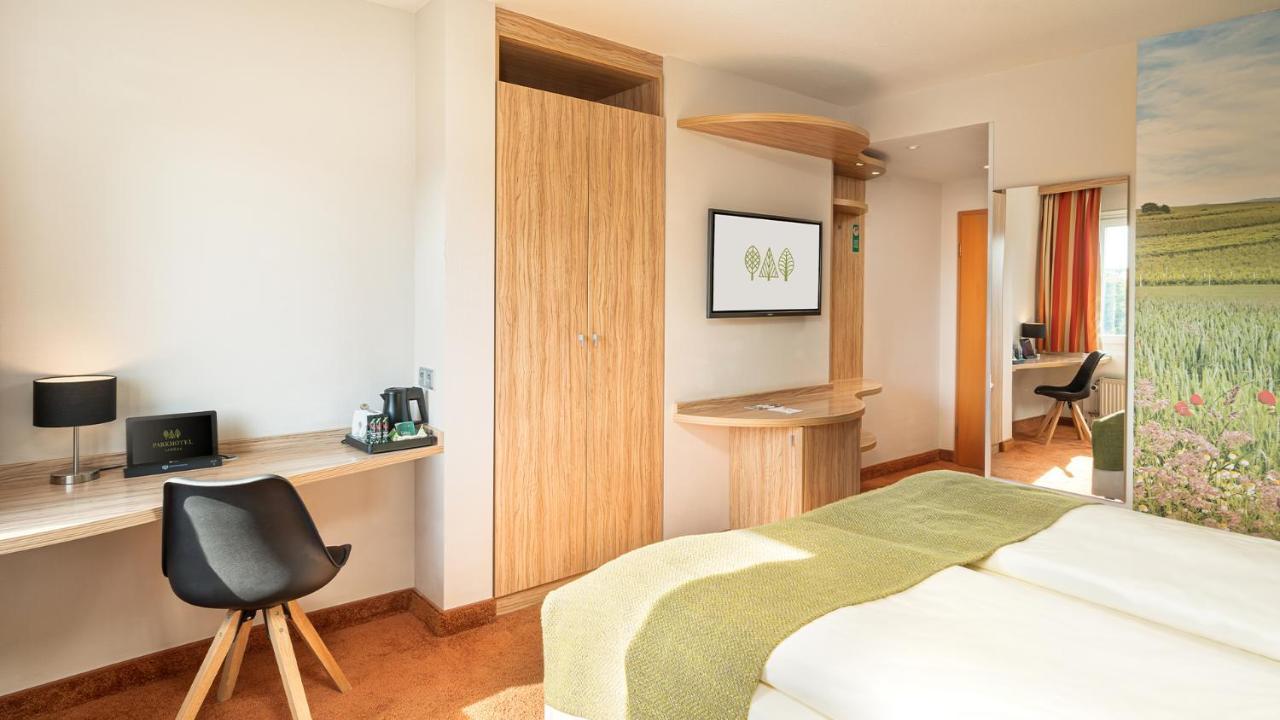 Parkhotel Landau Ландау  Экстерьер фото