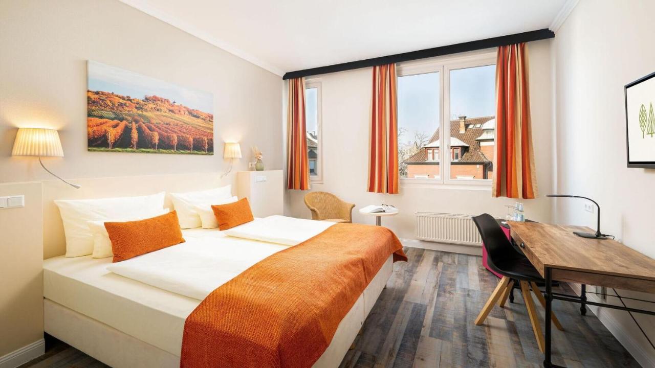 Parkhotel Landau Ландау  Экстерьер фото
