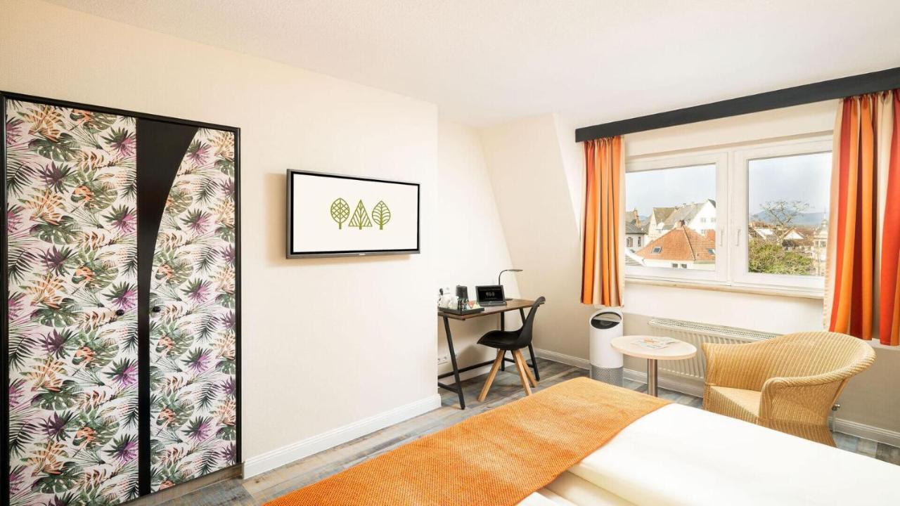 Parkhotel Landau Ландау  Экстерьер фото