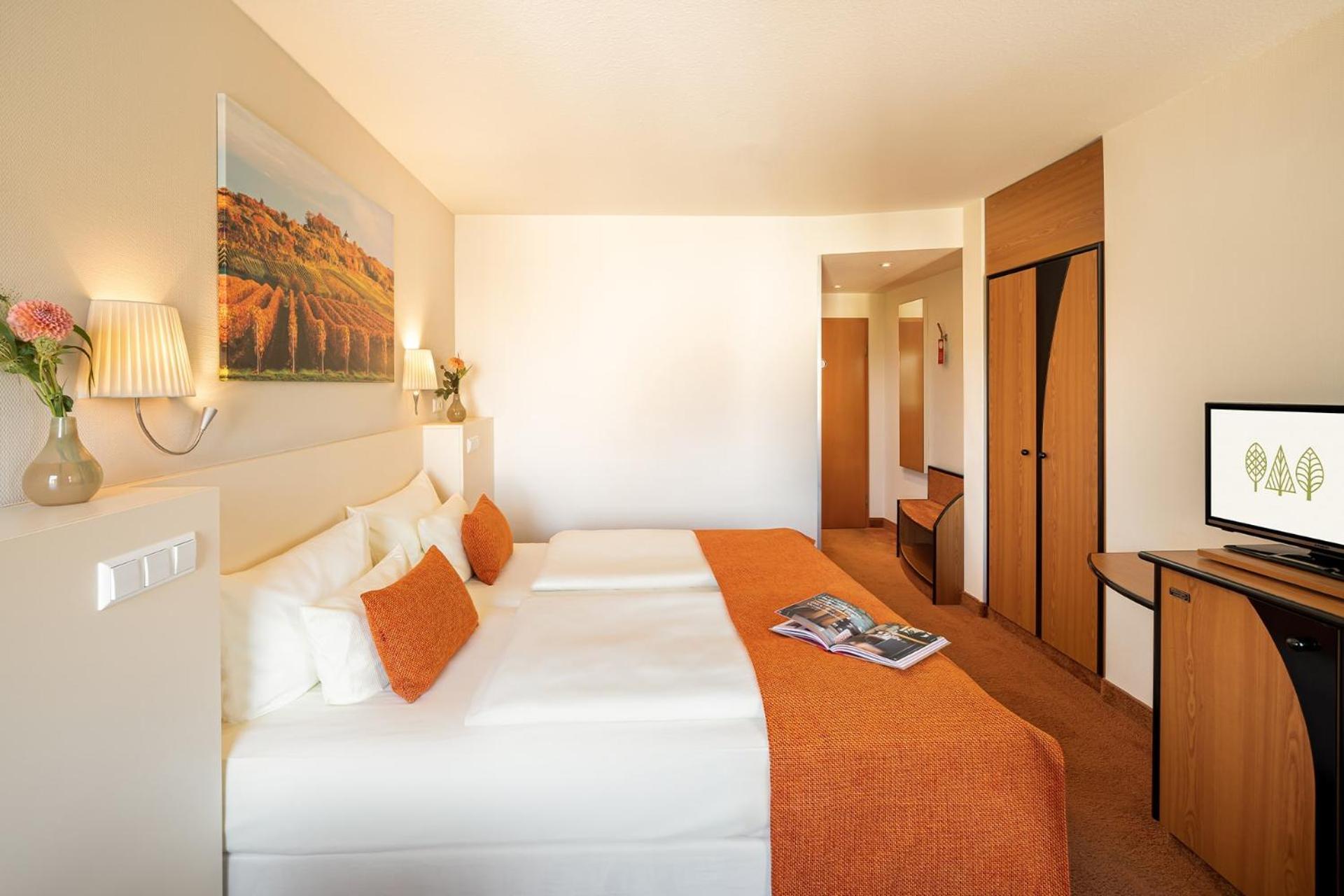 Parkhotel Landau Ландау  Экстерьер фото