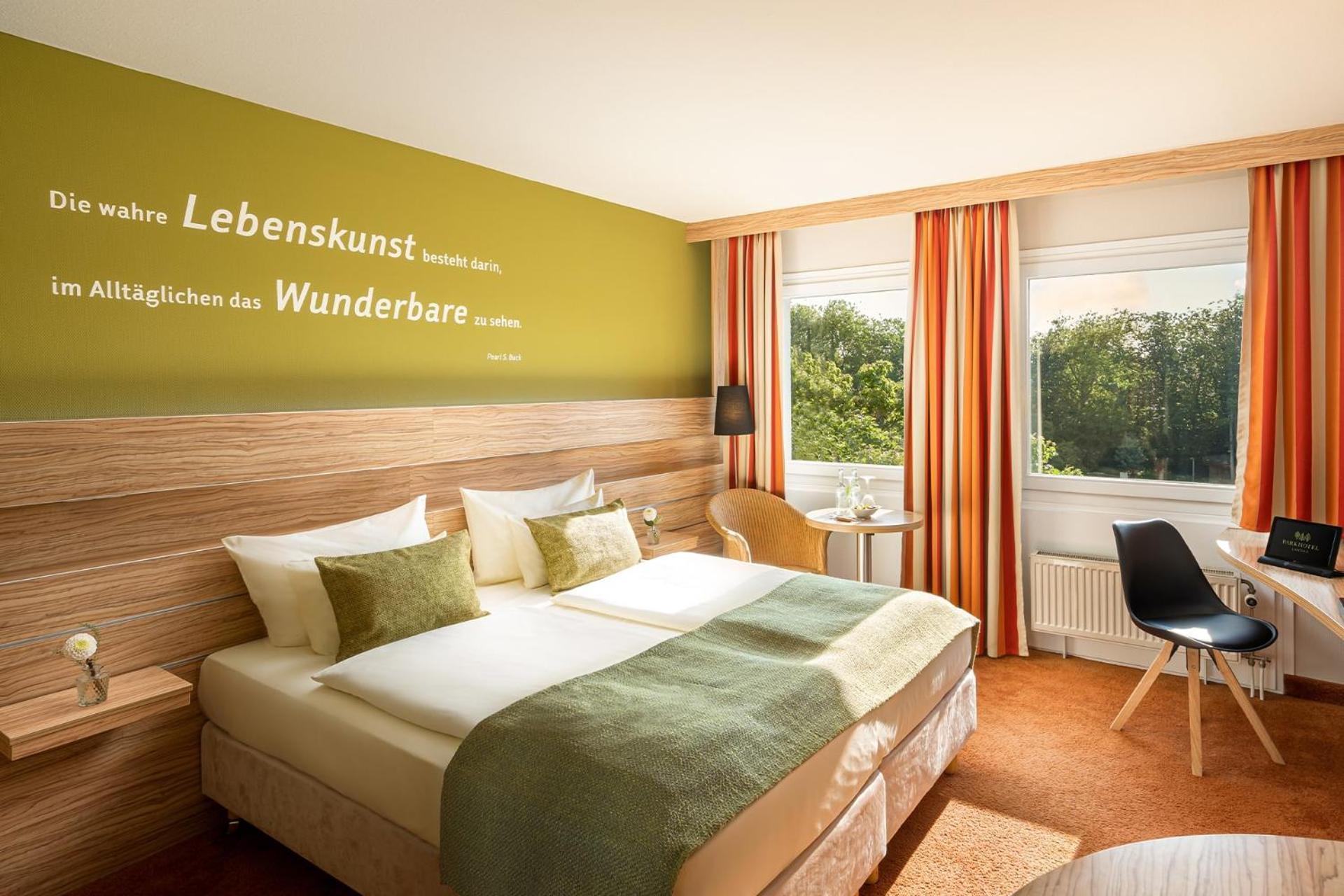 Parkhotel Landau Ландау  Экстерьер фото